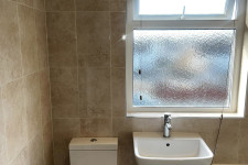 bathroom tile maintenance